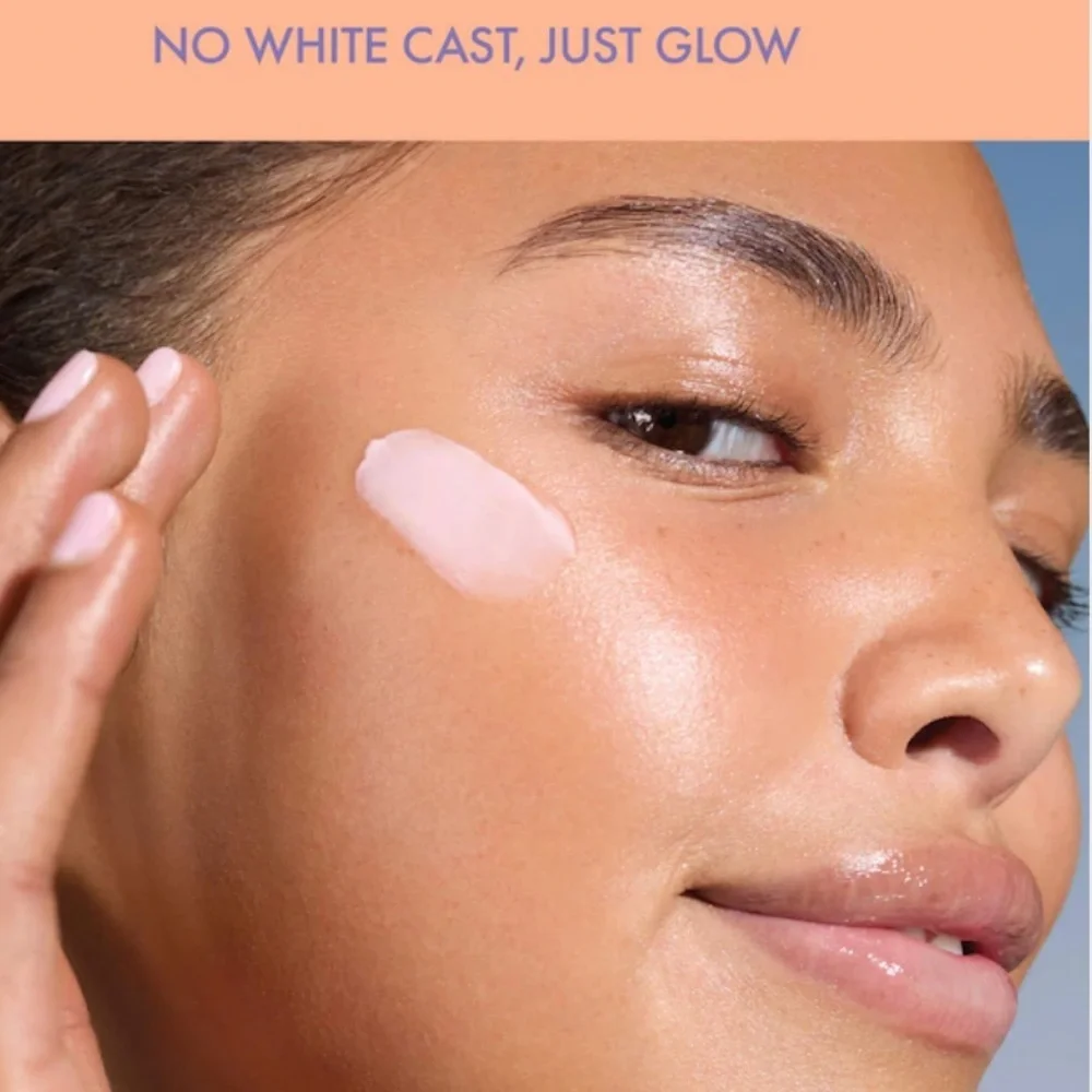 Isle of Paradise SPF 50 Sunscreen in Peach